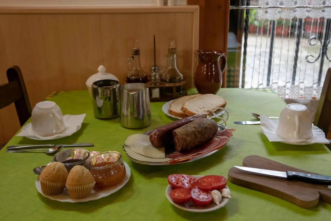 Casa Rural Besoli Areu Séjour à la campagne